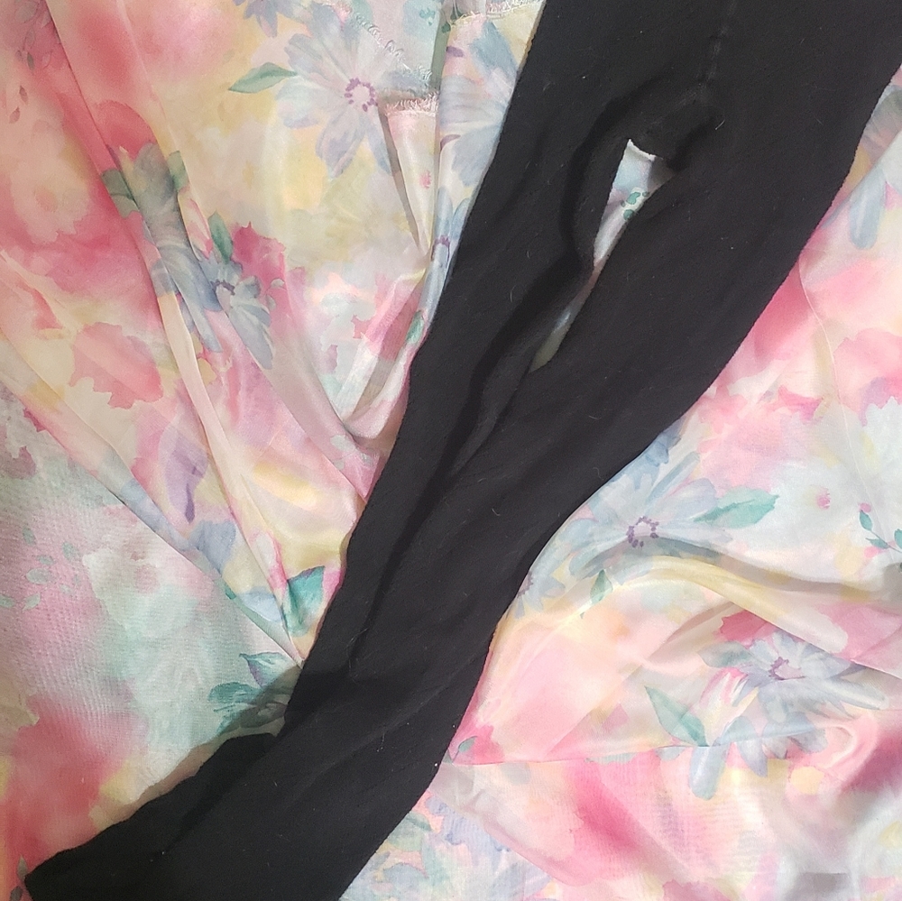 Black leggings